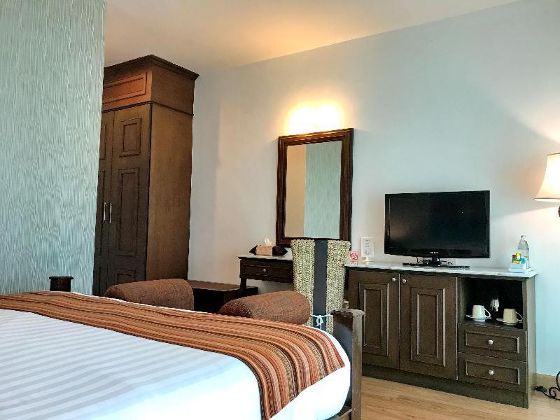 Casa Blanca Boutique Hotel - Sha Plus Phuket Quarto foto